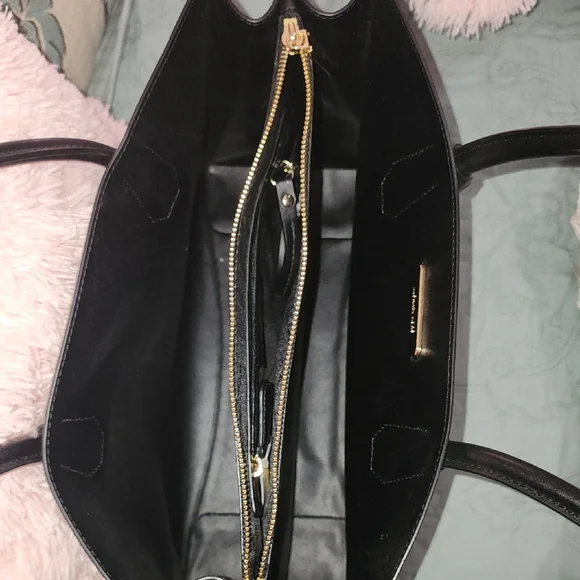 MICHAEL KORS Iconic logo Brown and Black Tote - Picture 9 of 9